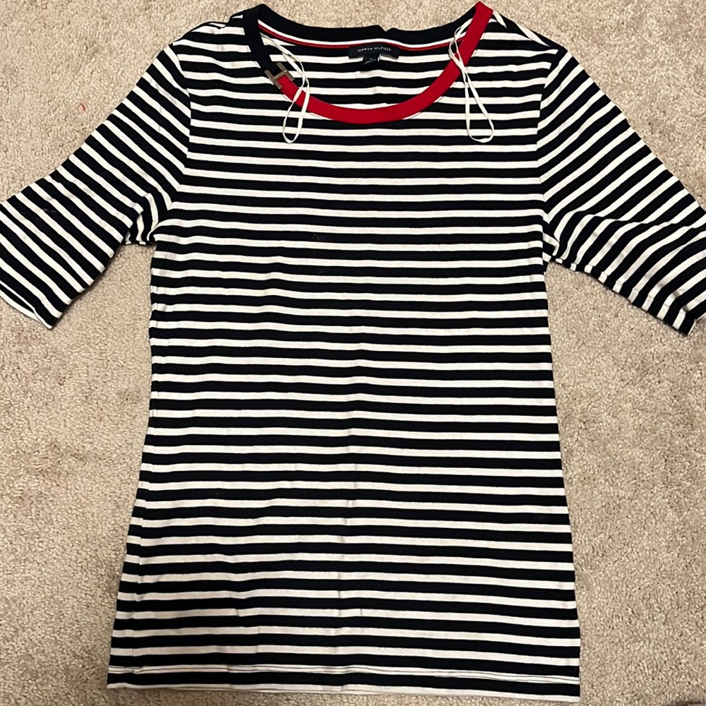 Tommy Hilfiger / Women top / Never worn